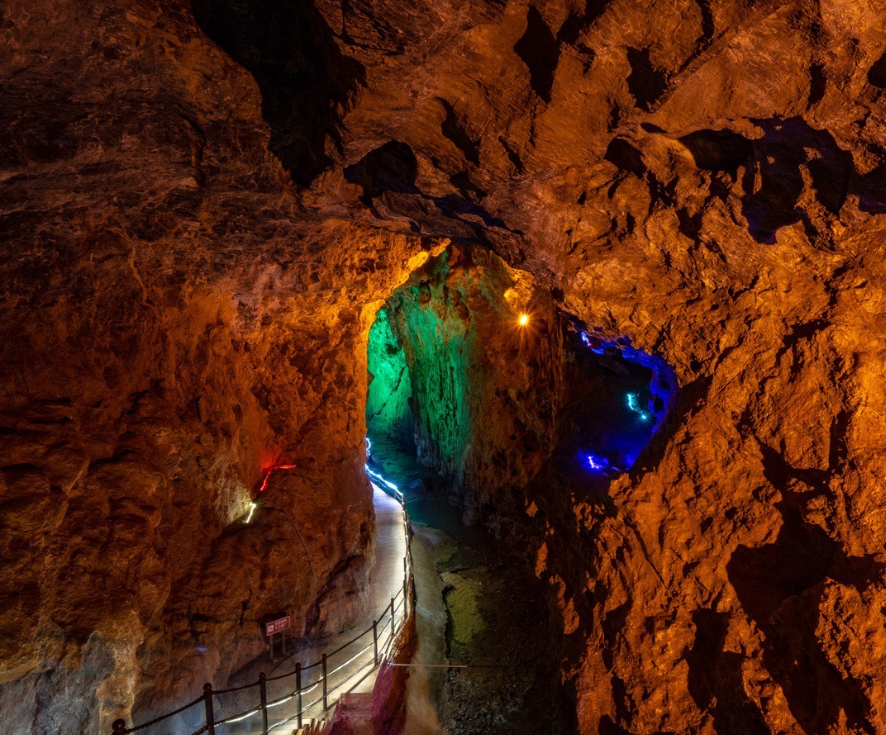 湖北六大溶洞景点排名,你去过几处?