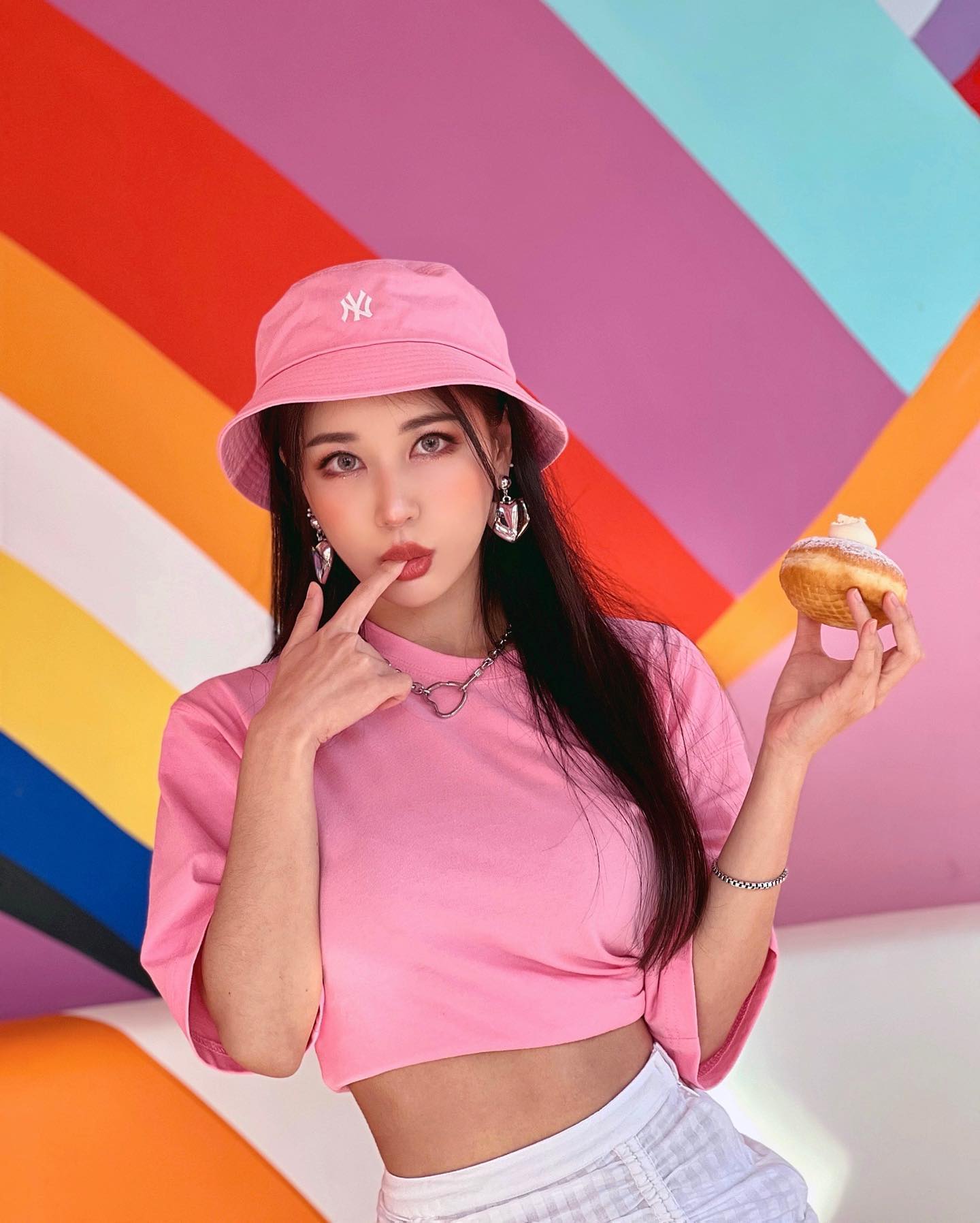 美女图集:韩国dj女神siena(朴诗贤),成熟美艳,身材傲人