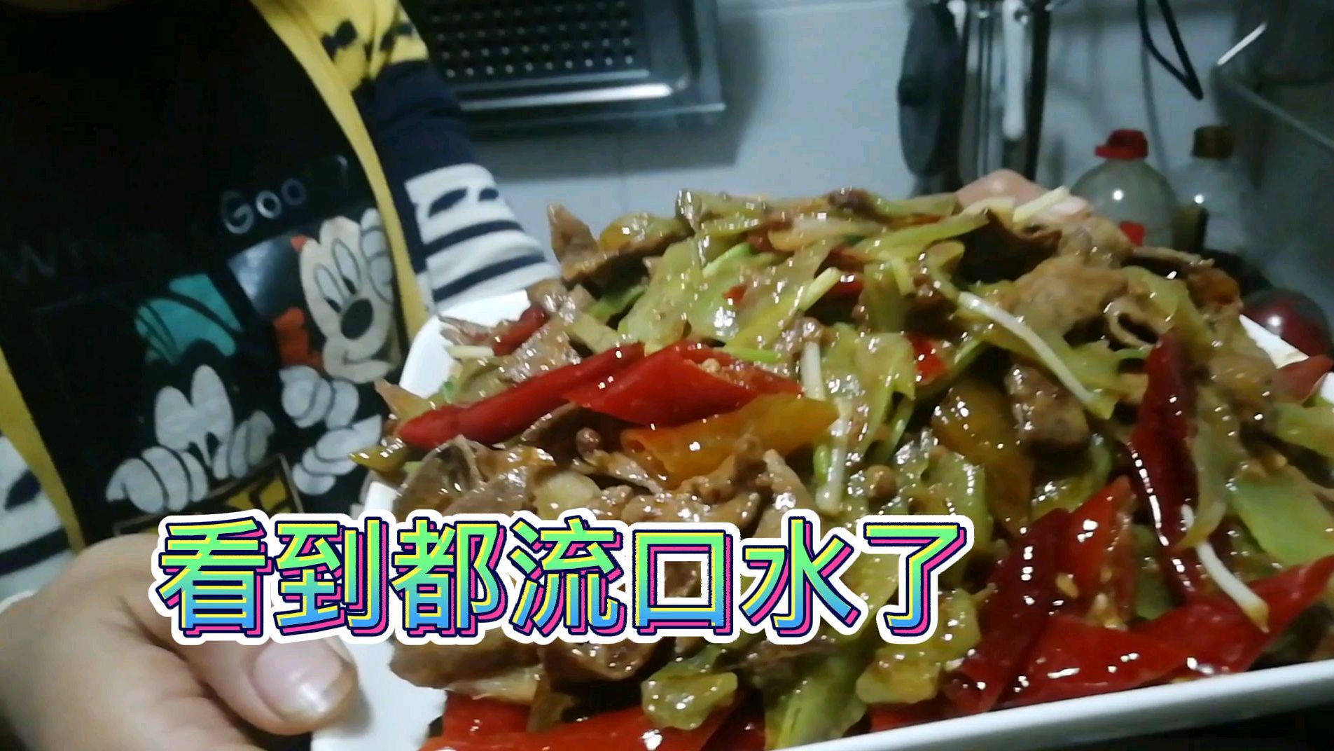 家常味莴笋泡椒炒猪肝