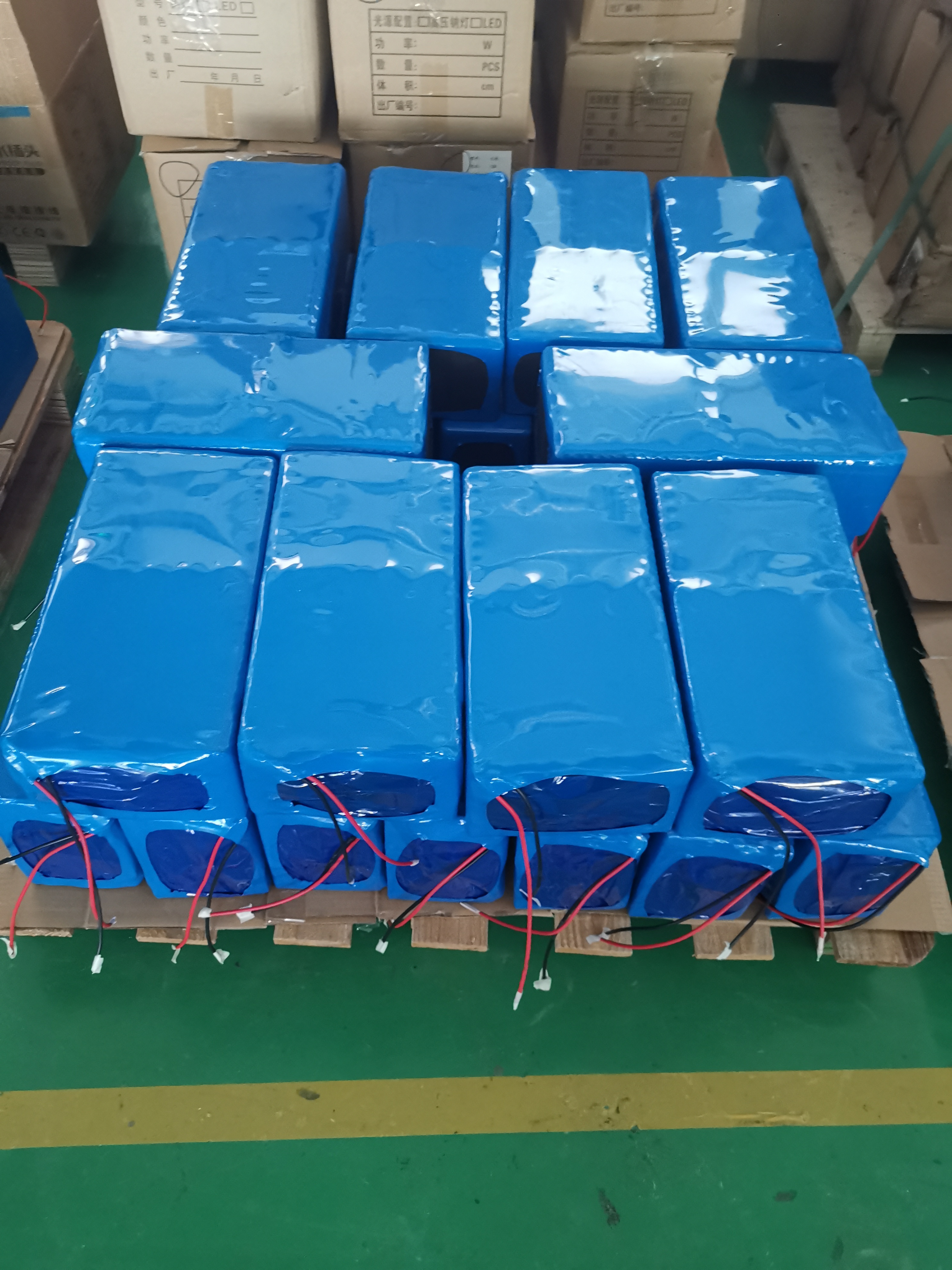 储能电池包组装