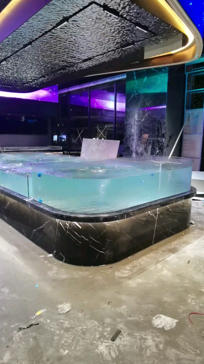 定做海鲜缸 定做海鲜池 定做饭店鱼缸 定做生鲜超市鱼缸 订酒店鱼缸