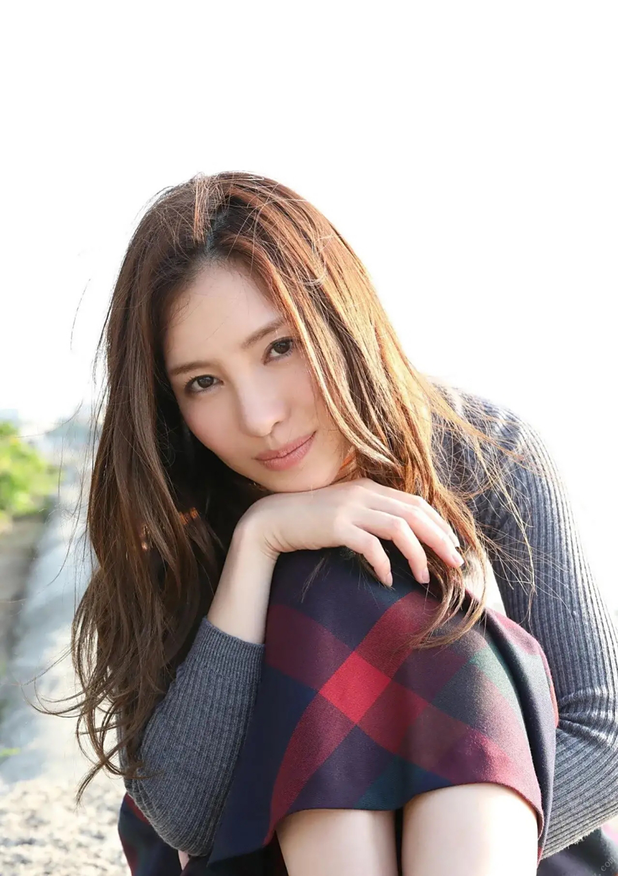 助我上热门# 小野夕子养眼美照