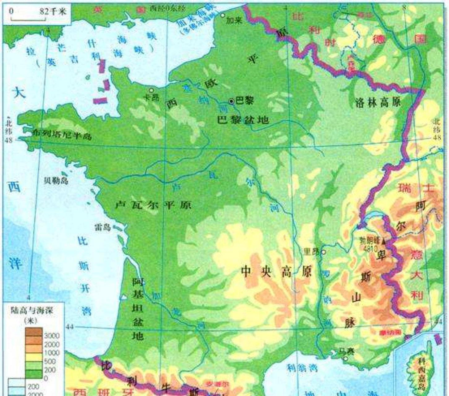 法国国土面积大,平原广阔,河流众多,海岸绵长,纬度适中,两面临海