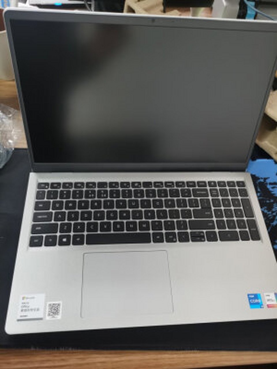 戴尔灵越15sr4528评测,戴尔灵越15-5509笔记本怎么样  戴尔灵越15也还