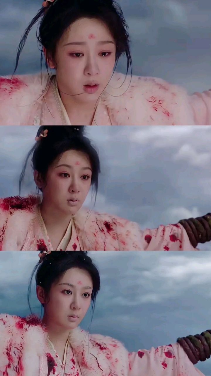 原来死不瞑目都能演出来,杨紫演技真的封神  原来,活人还能演出一个词