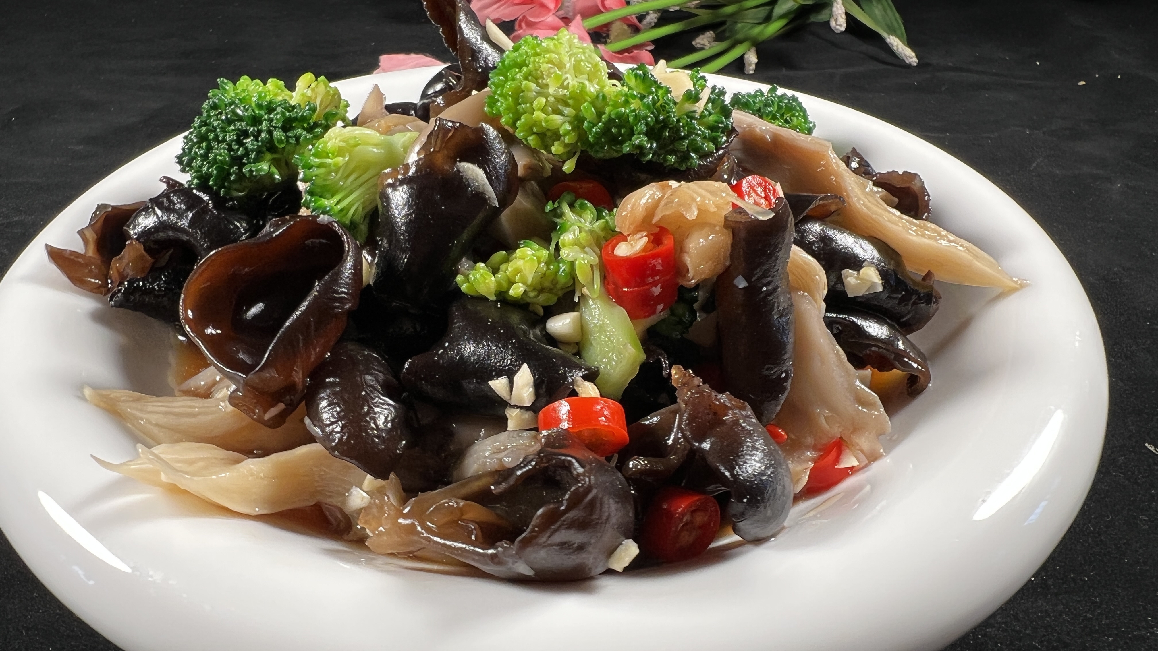 减肥不会吃就做这个菜,均衡营养低卡低脂,美味可口老少皆宜