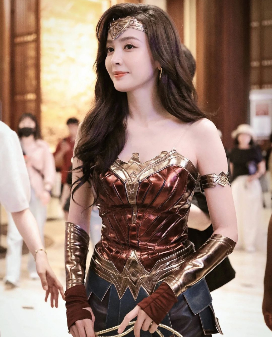 古力娜扎cosplay神奇女侠