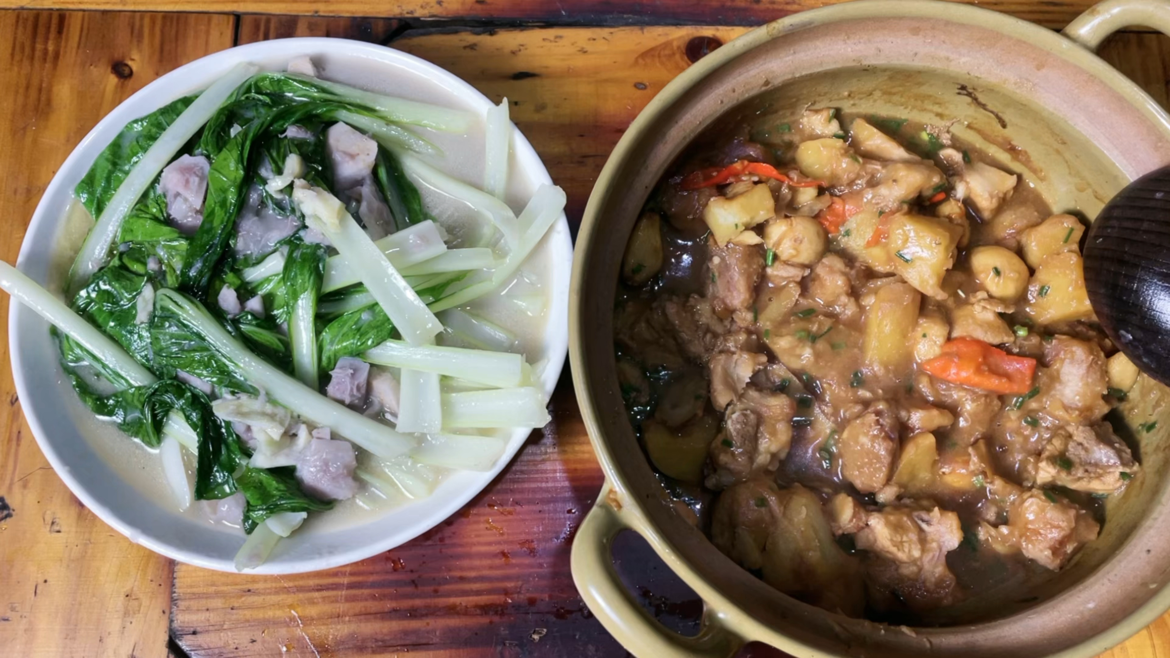 香芋土豆排骨小白菜 小巷子的味道