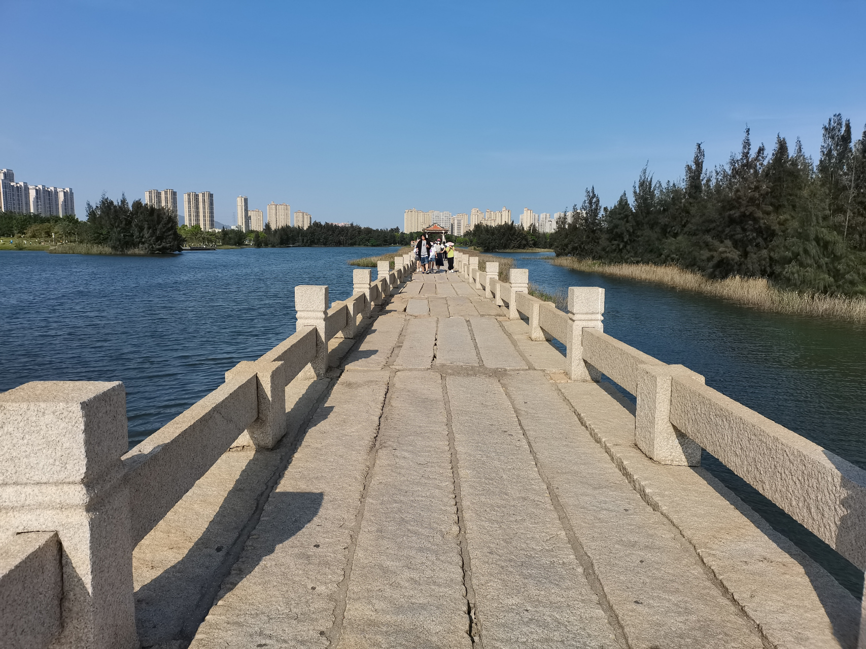 安平桥的一头在南安水头,另一头在晋江安海.世遗点.