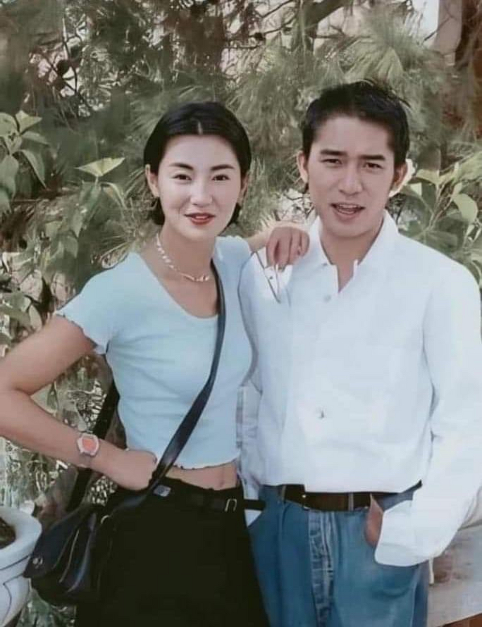 年轻时的梁朝伟与张曼玉,看看当年的梁朝伟是不是真的很帅[三哈]