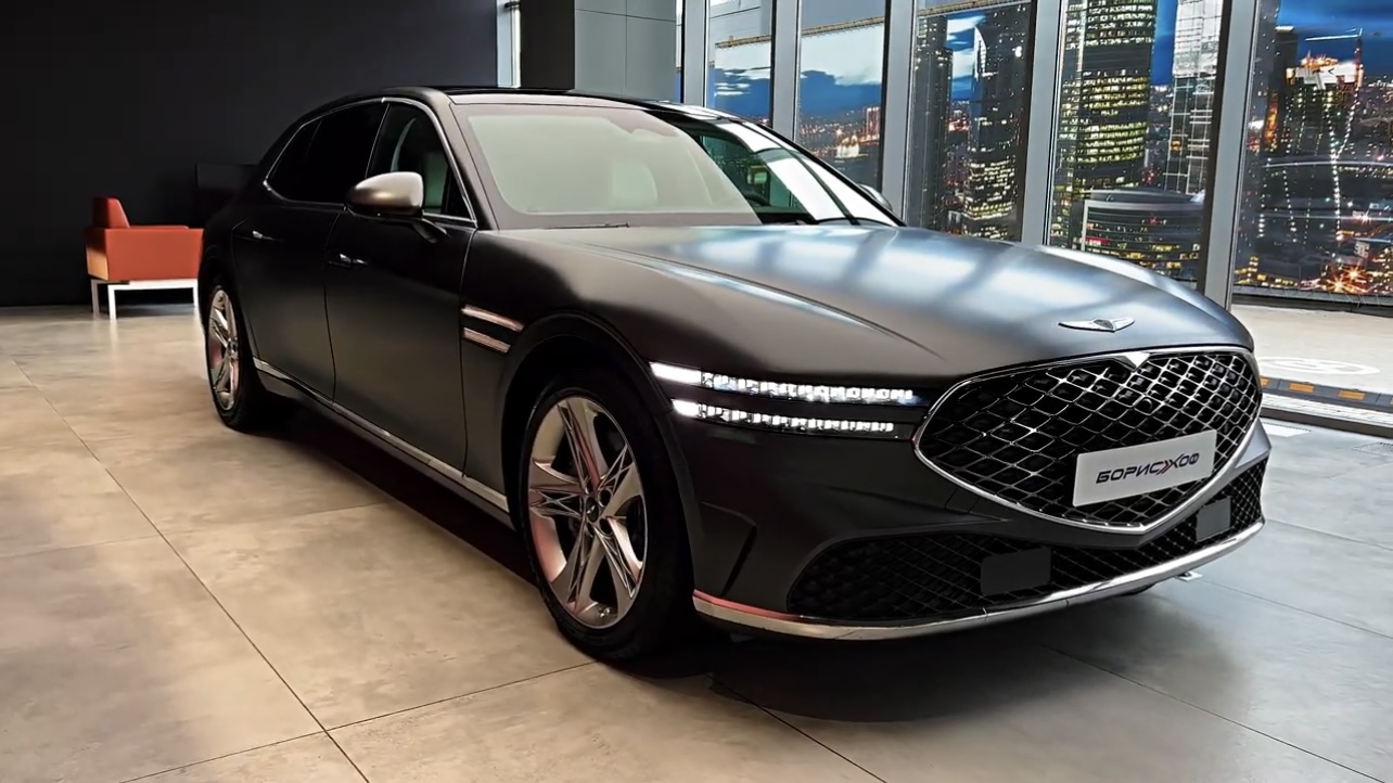 新款捷尼赛思g90登场,比迈巴赫s级还豪华,吊打宝马7系和奥迪a8