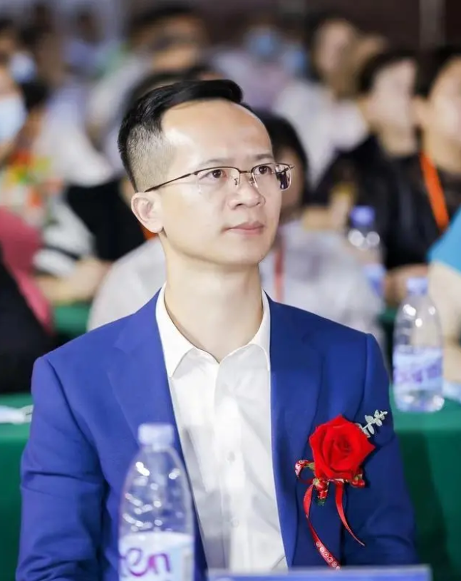 广东美好365私域互联公司董事长邱国华:创新精神引领发展