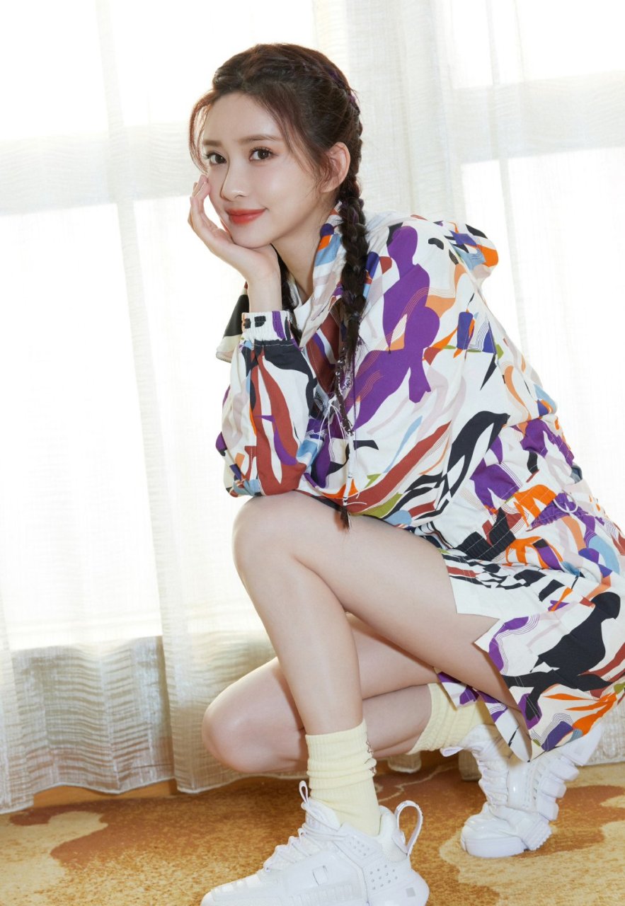 孟子义高清壁纸头像无水印(十五)[小红花]