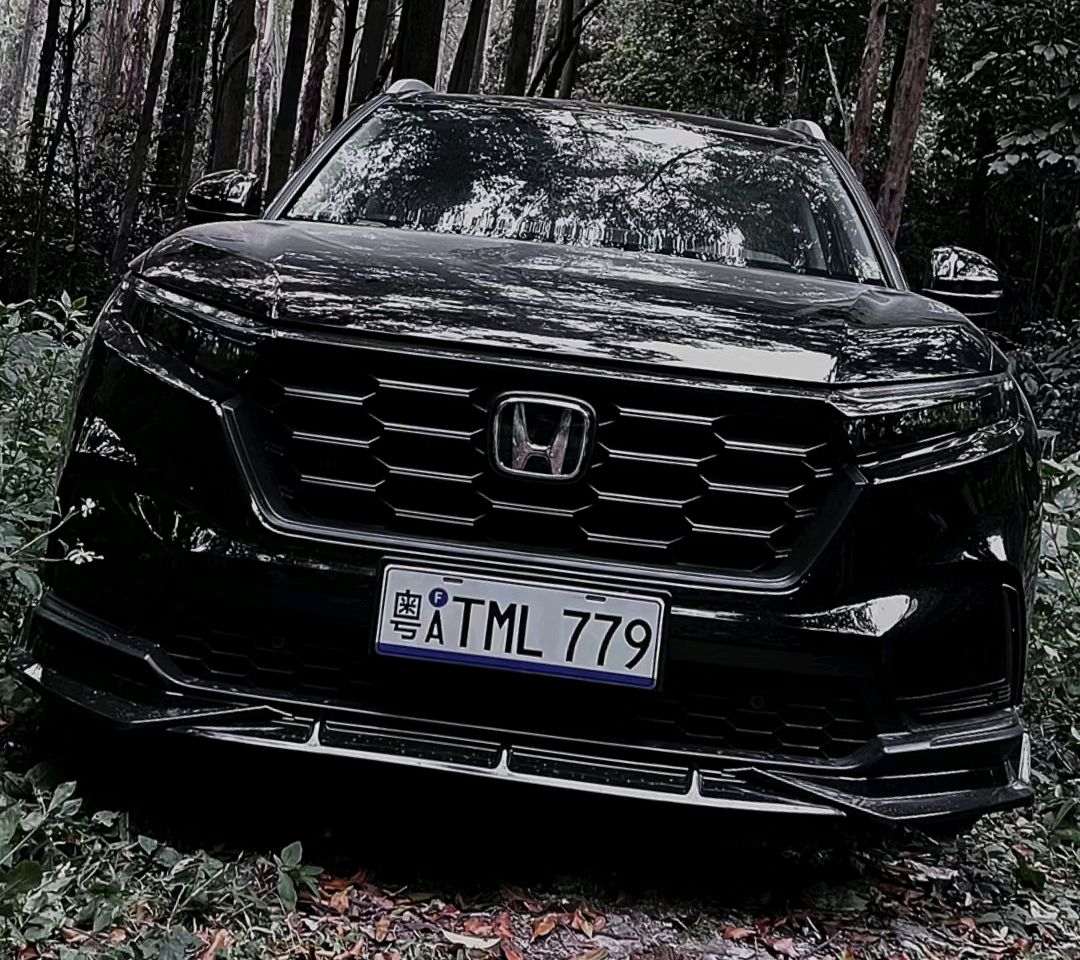 炫酷霸气,本田crv"黑武士"来了,个性元素更丰富,动力保持不变