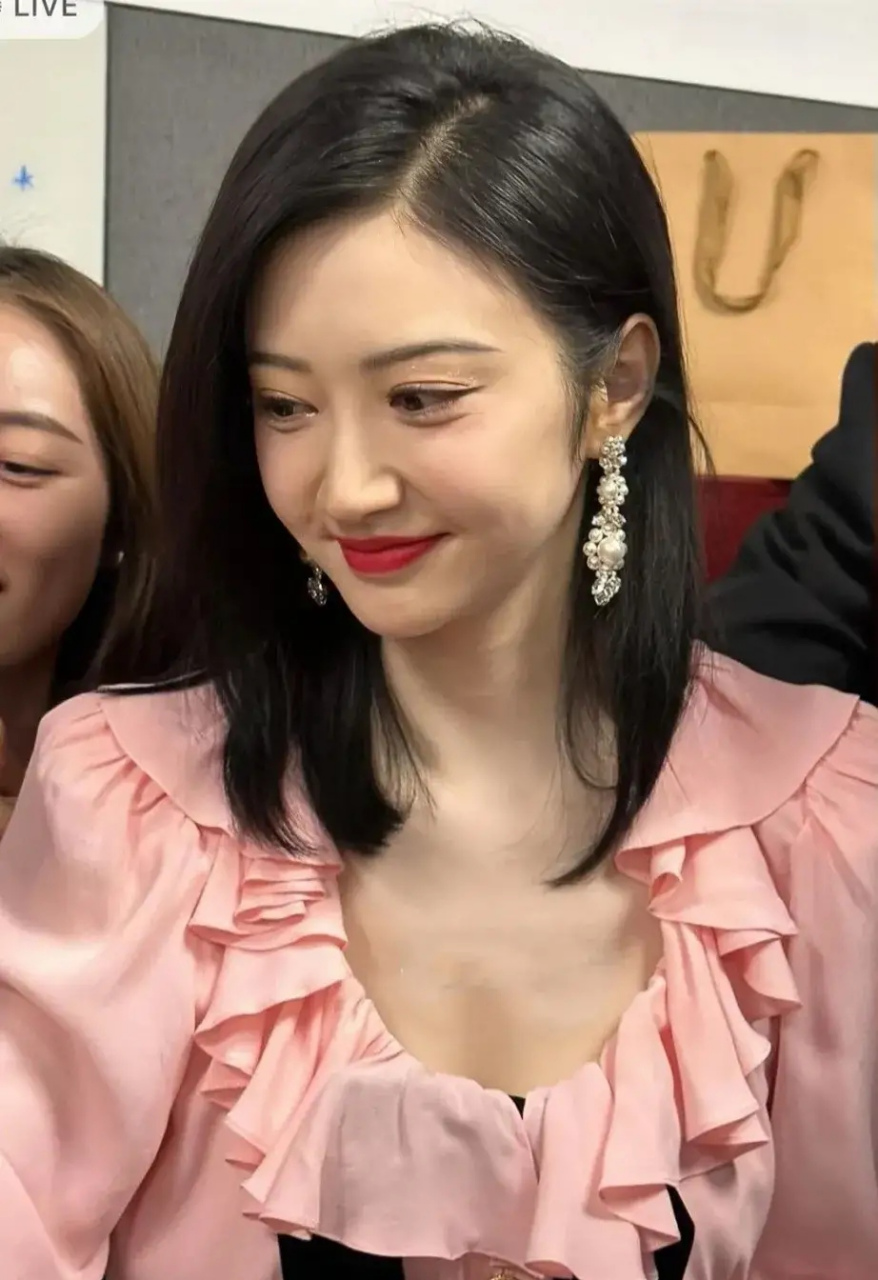 李静icon问景田:演员孙红雷icon,你喜欢吗?