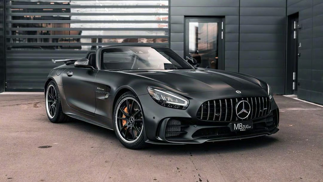 奔驰amg gtr roadster,折合116.14万元,3.6秒破百,限量750台
