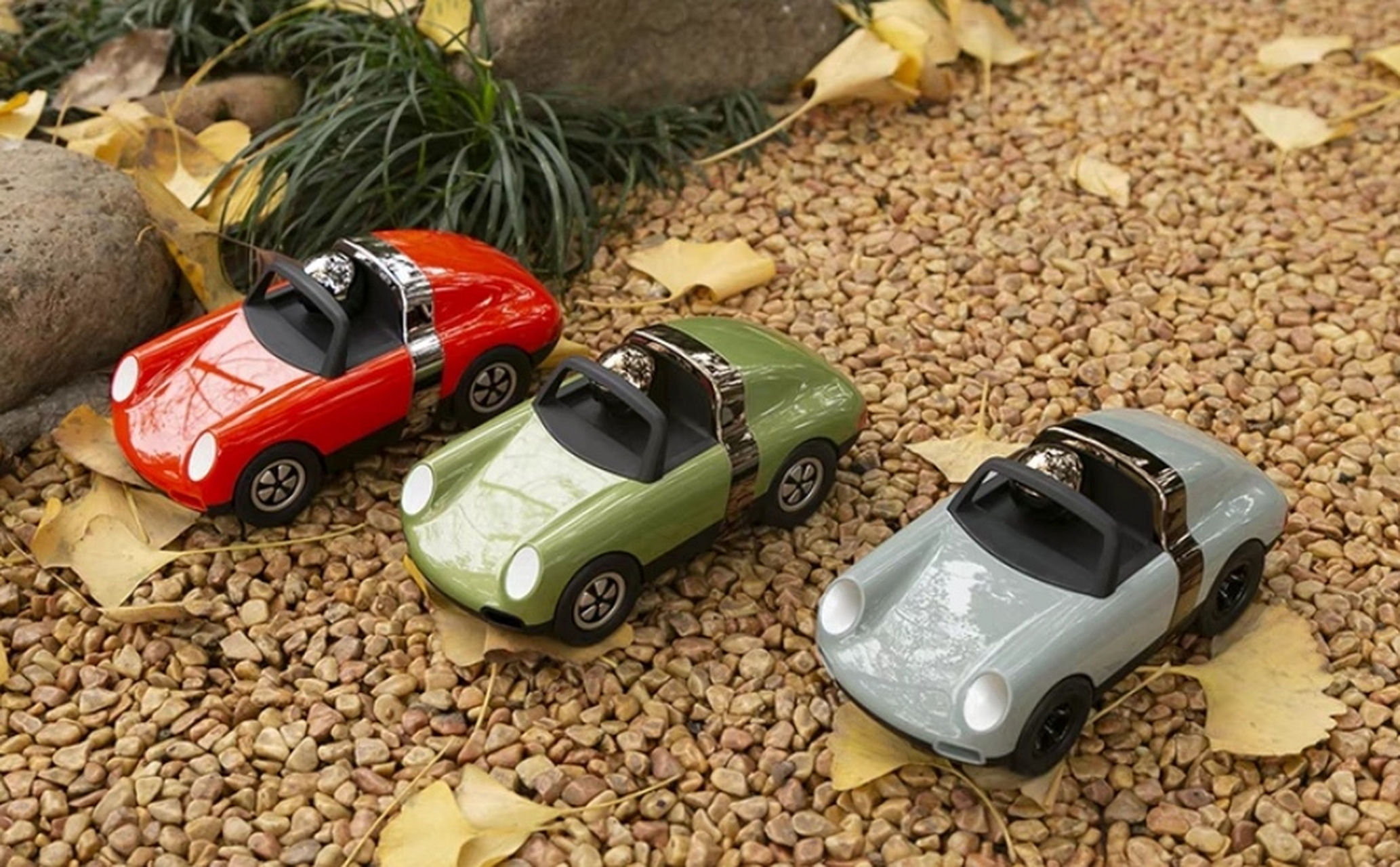 playforever玩具保时捷汽车 送小朋友的生日礼物卡通现代!