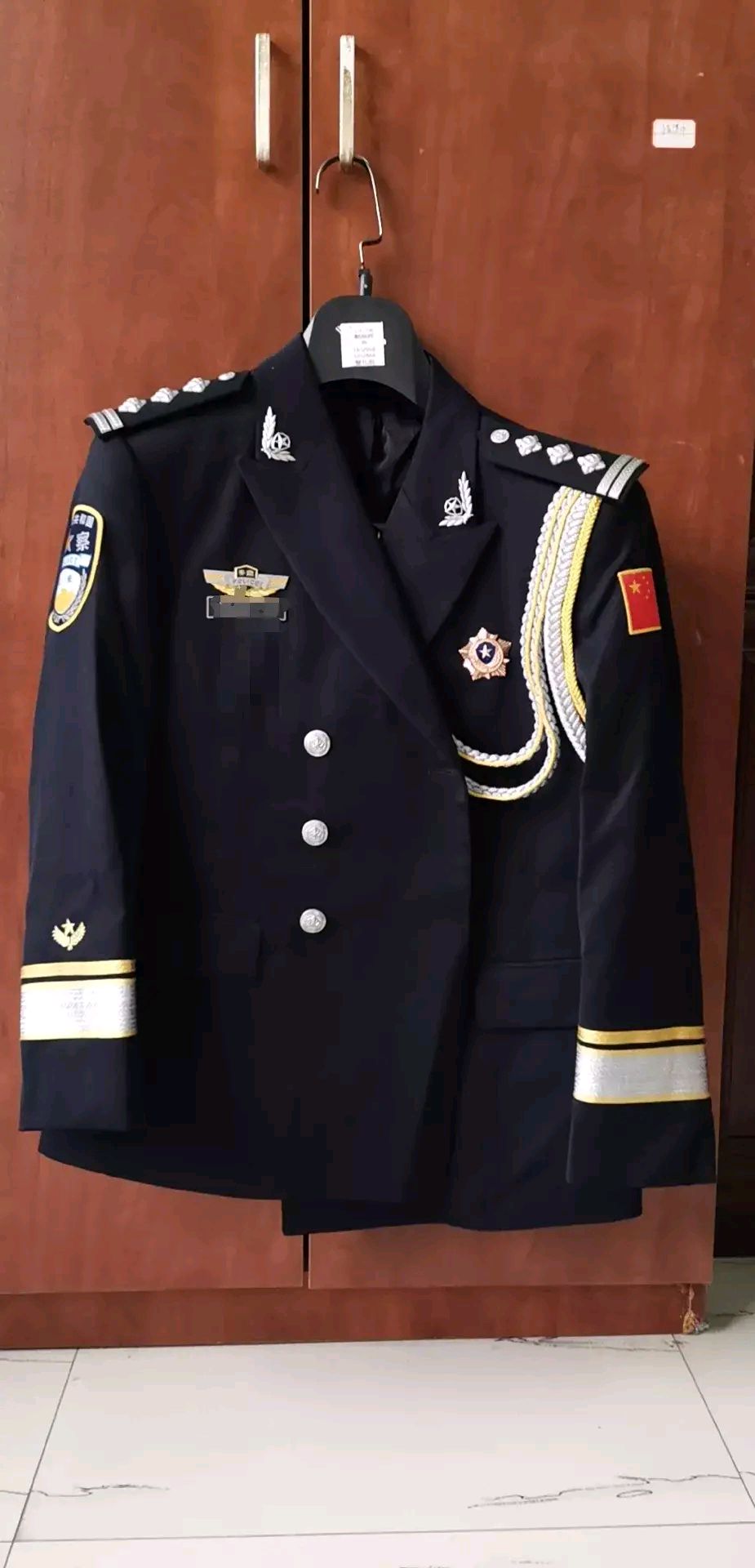 人民警察礼服样式图片