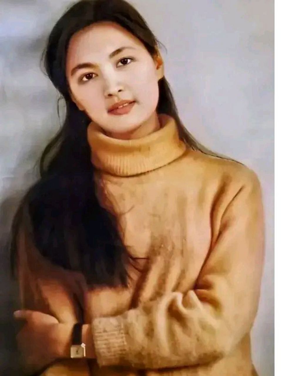 有人说这是电影演员梁同裕,殷亭如.