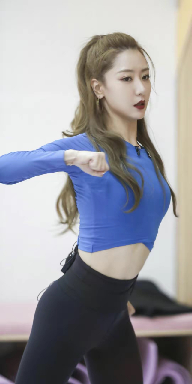 白冰 (bing bai) —— 淡雅气质之美|明星写真#娱乐最前沿