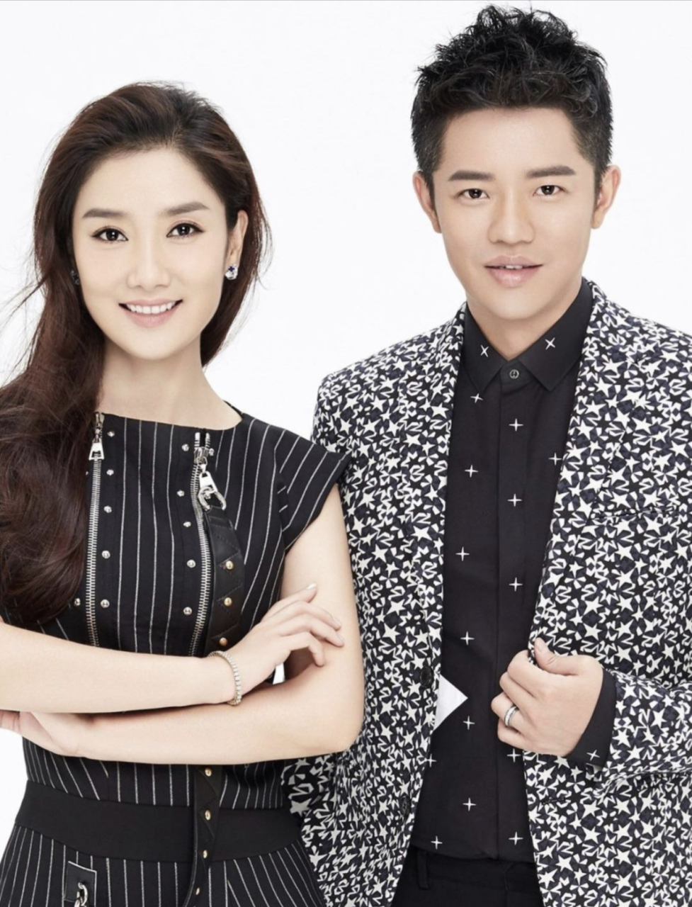 其实,凤凰传奇不回应的话,我大概还不知道这件事,现在回应了我知道了