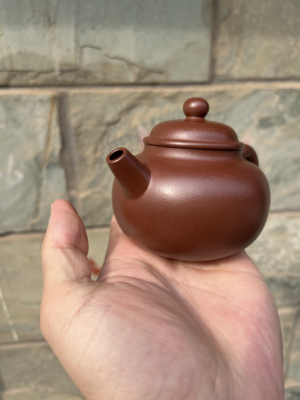 储俊伟老师  小纳福壶 原矿红皮龙泥料 150cc 圆润可爱  可堪一握