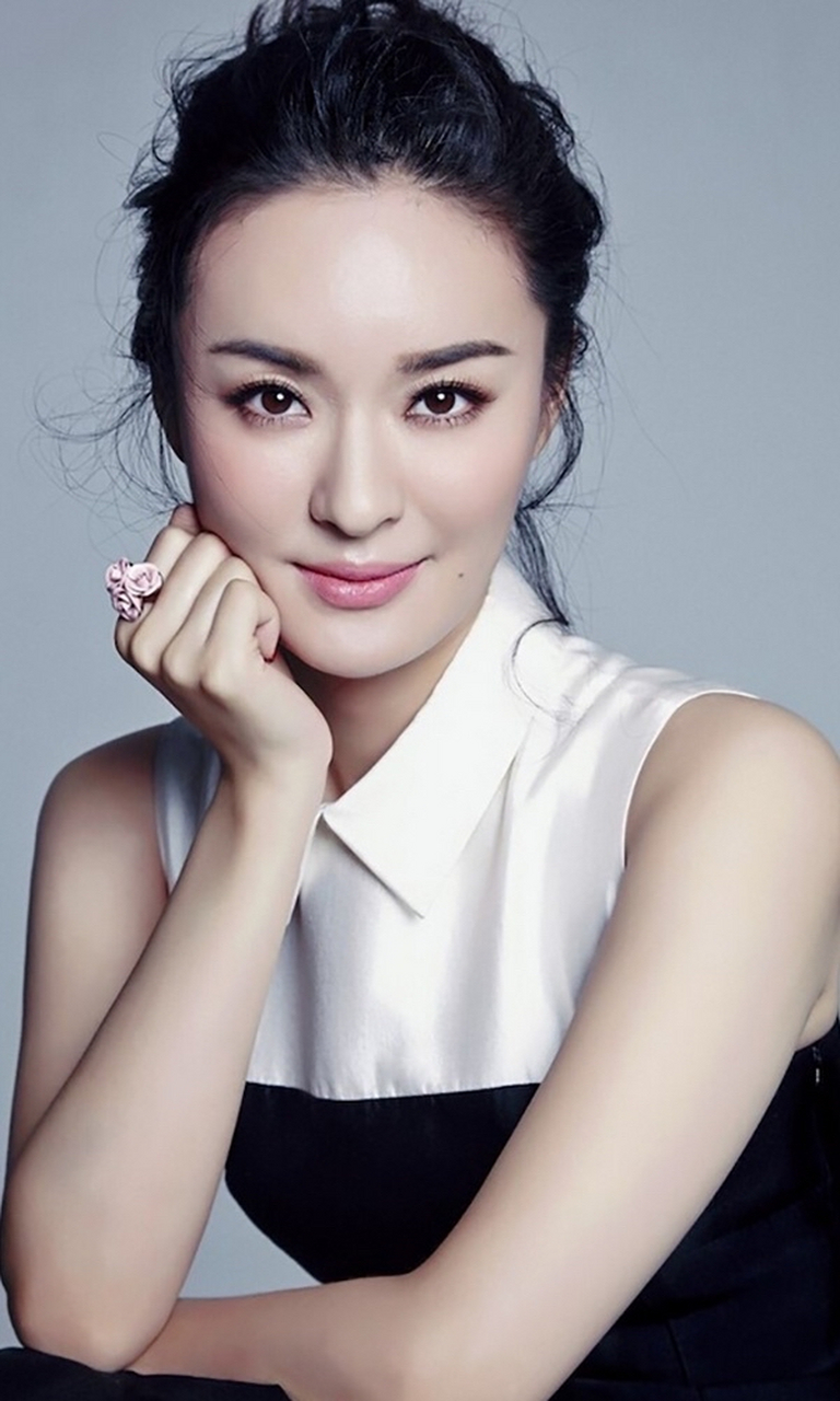 于越,1986年2月23日出生于山东省青岛市,中国内地女演员,2005年考入