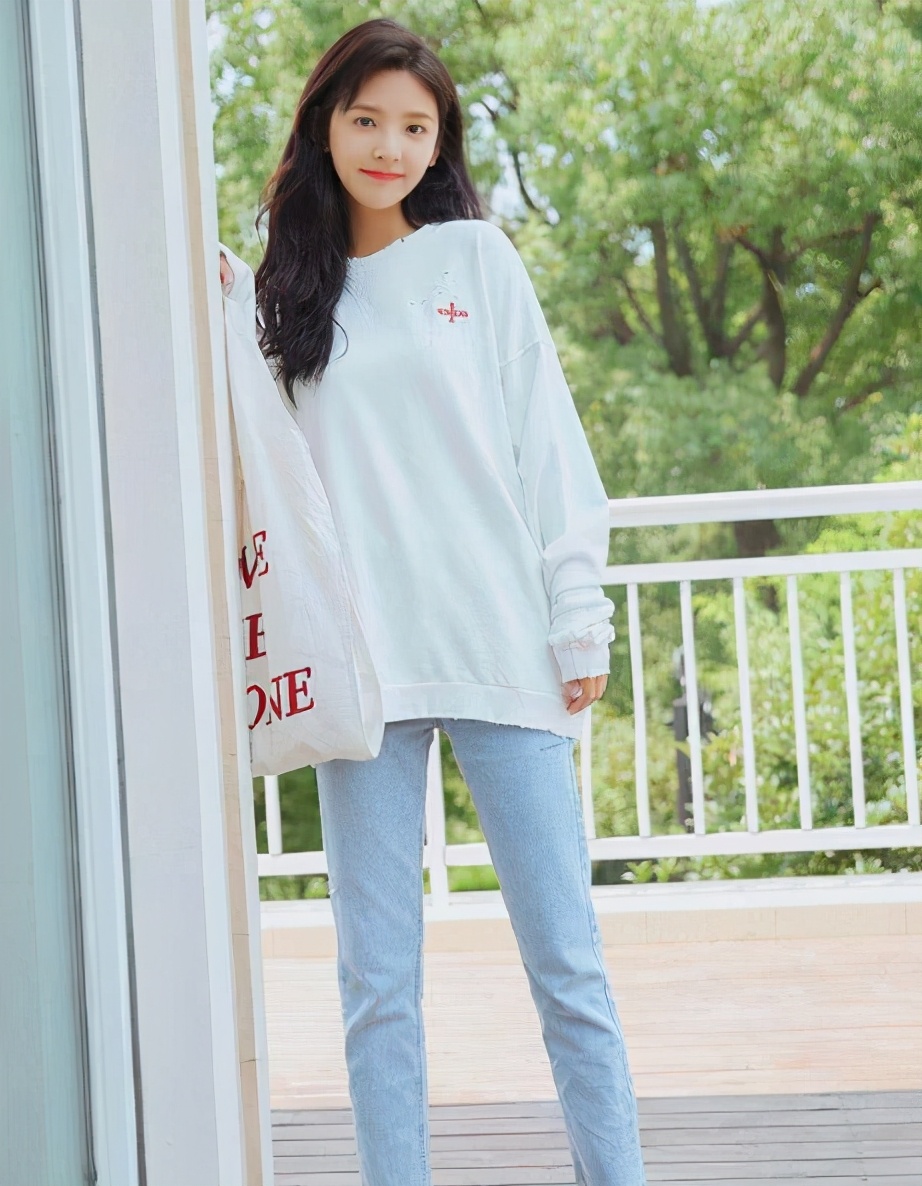 精美图集|初恋女神章若楠,清新唯美