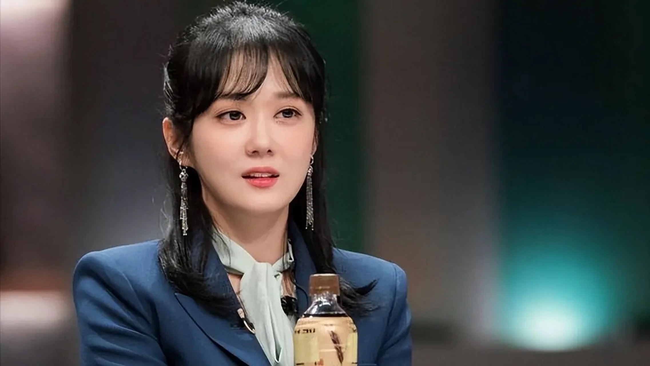 曾经的张娜拉在娱乐圈中独领风采,然而韩国娱乐圈并非一片净土.