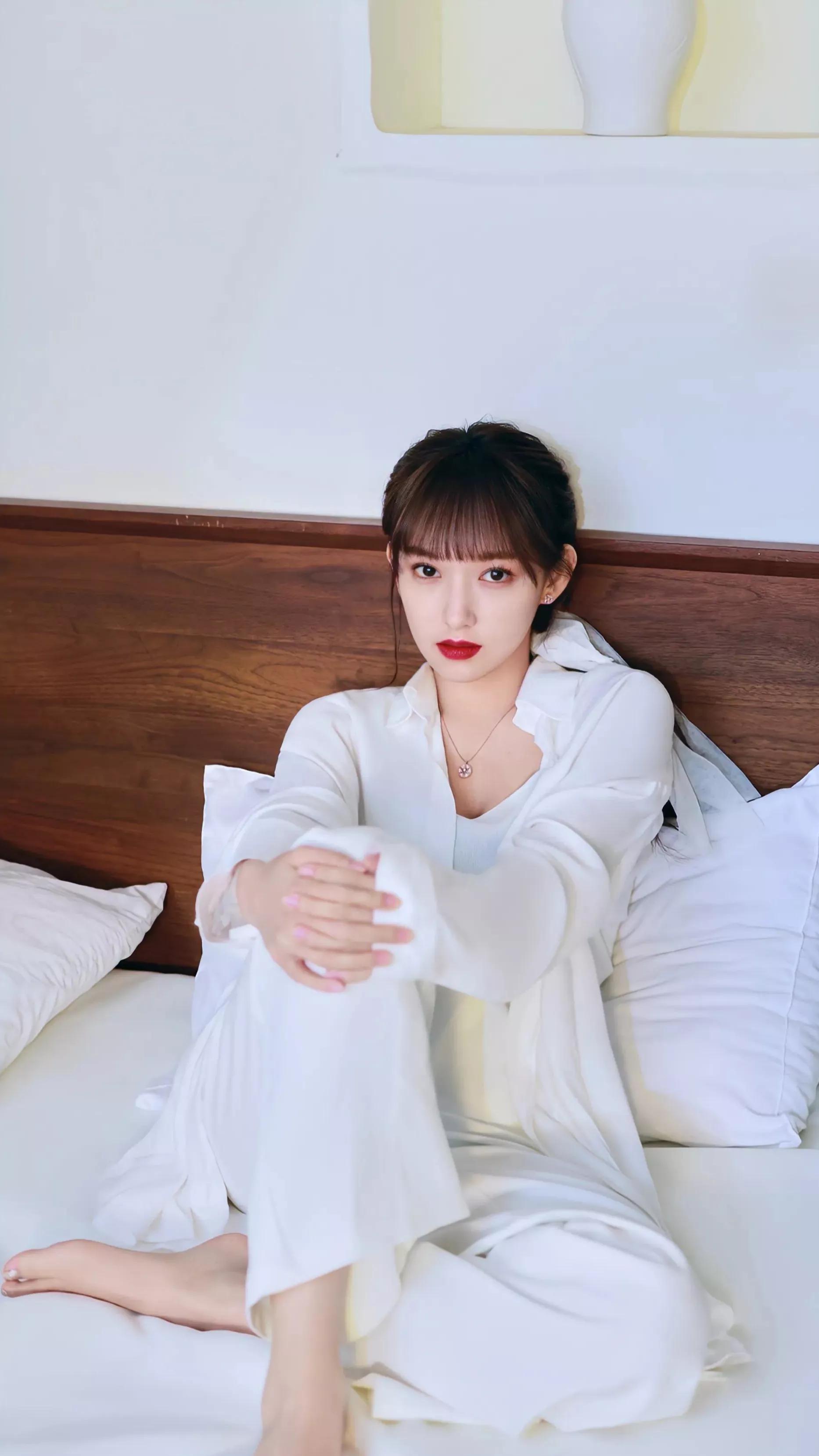 95后美少女程潇貌美如花,绝色佳人