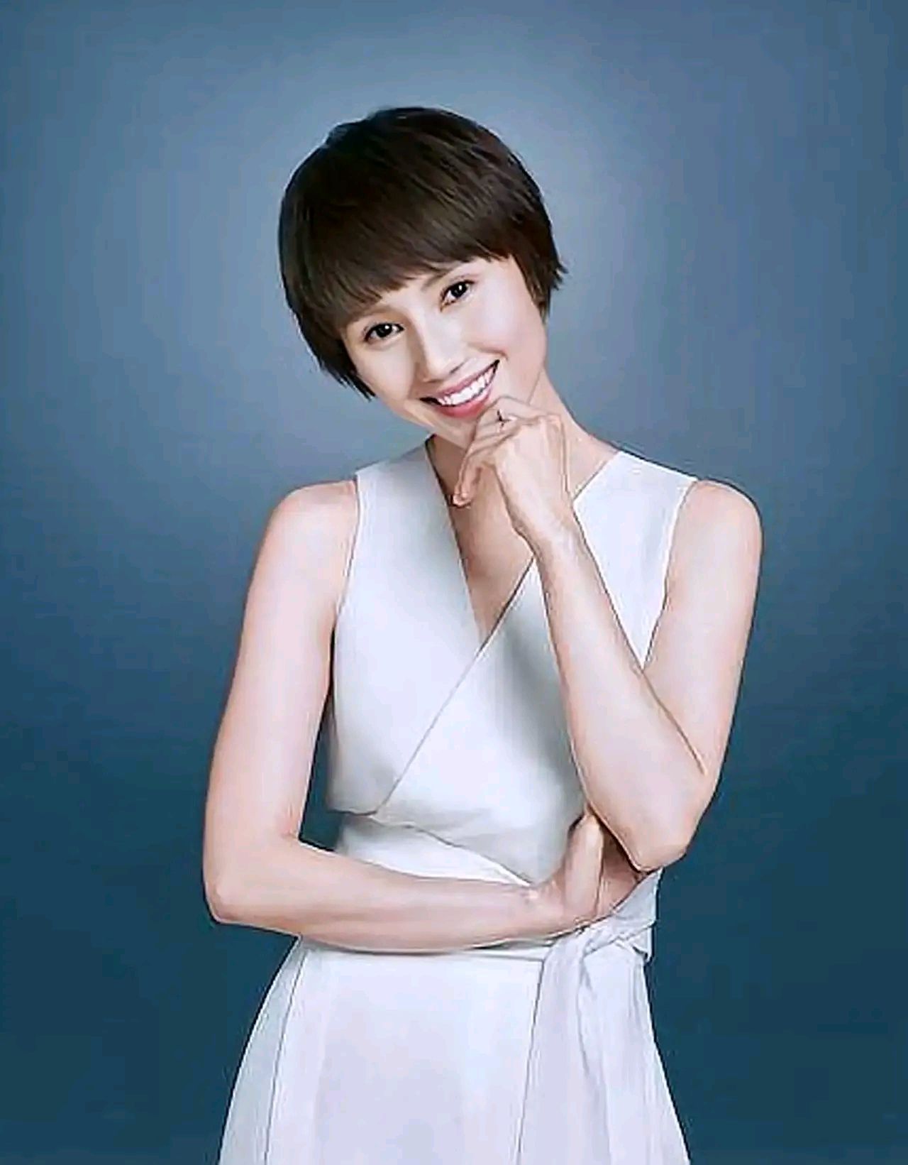 袁泉icon明星长相一般,但是气质好,又是演艺圈一古清流