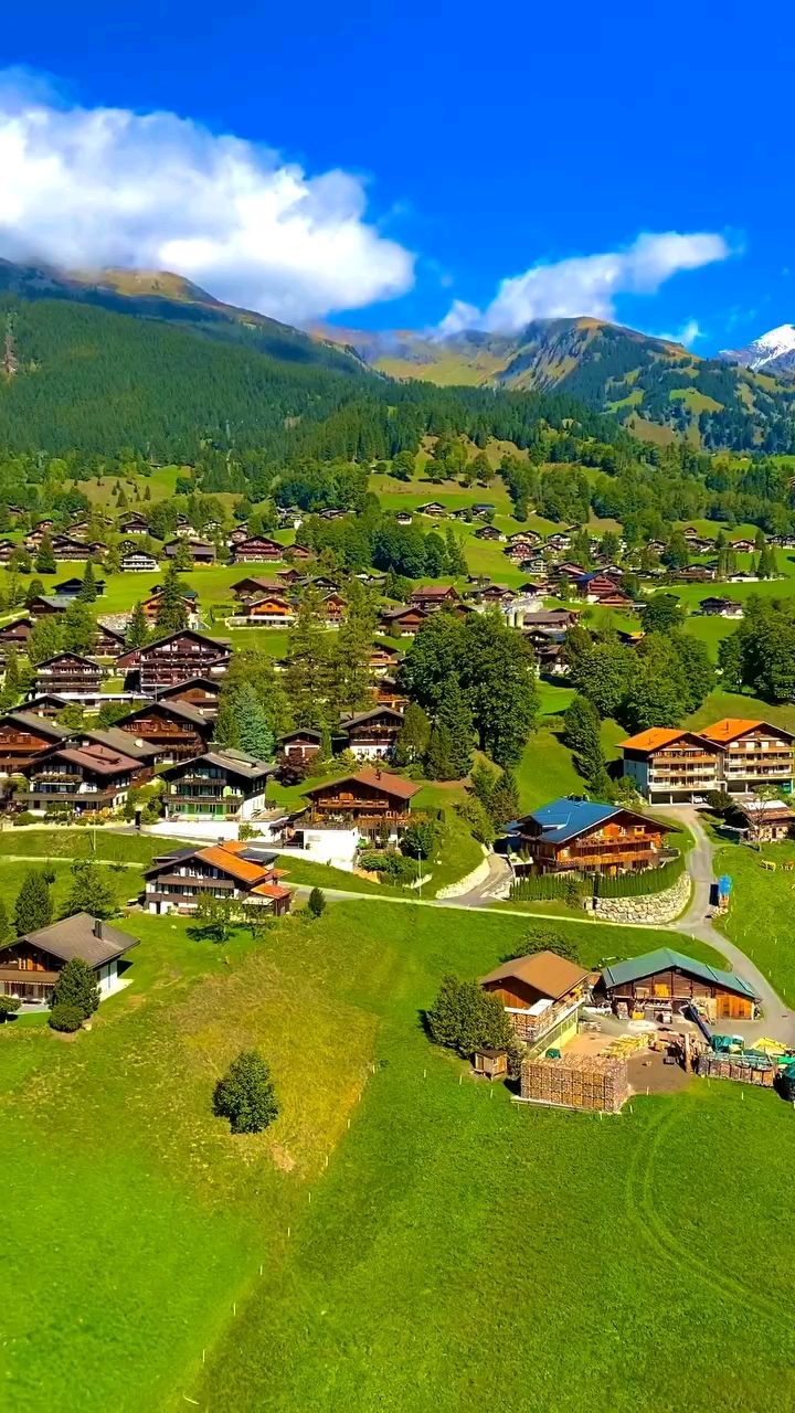俯瞰瑞士的乡村