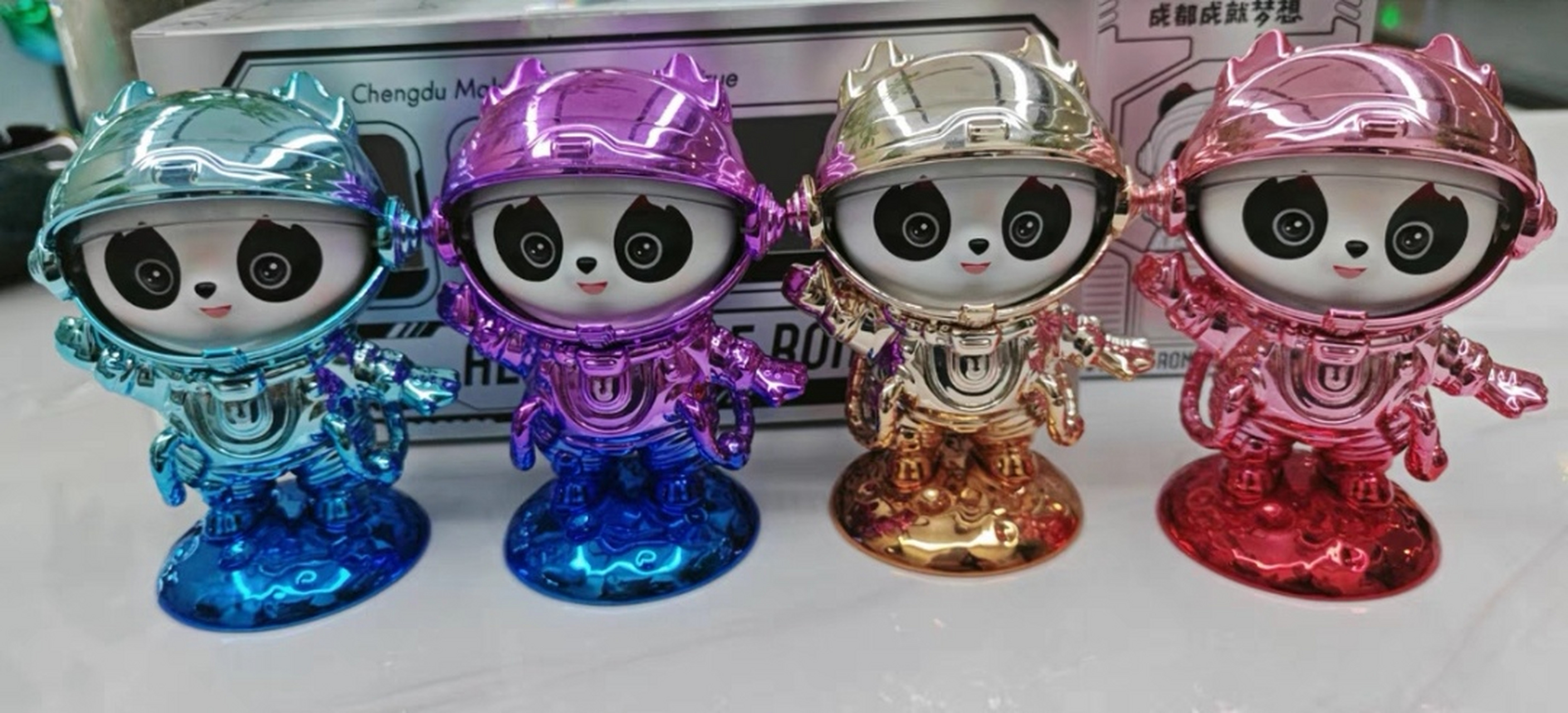 成都大运会蓉宝太空航天版盲盒手办熊猫纪念品礼物!#手办# #玩具# #成