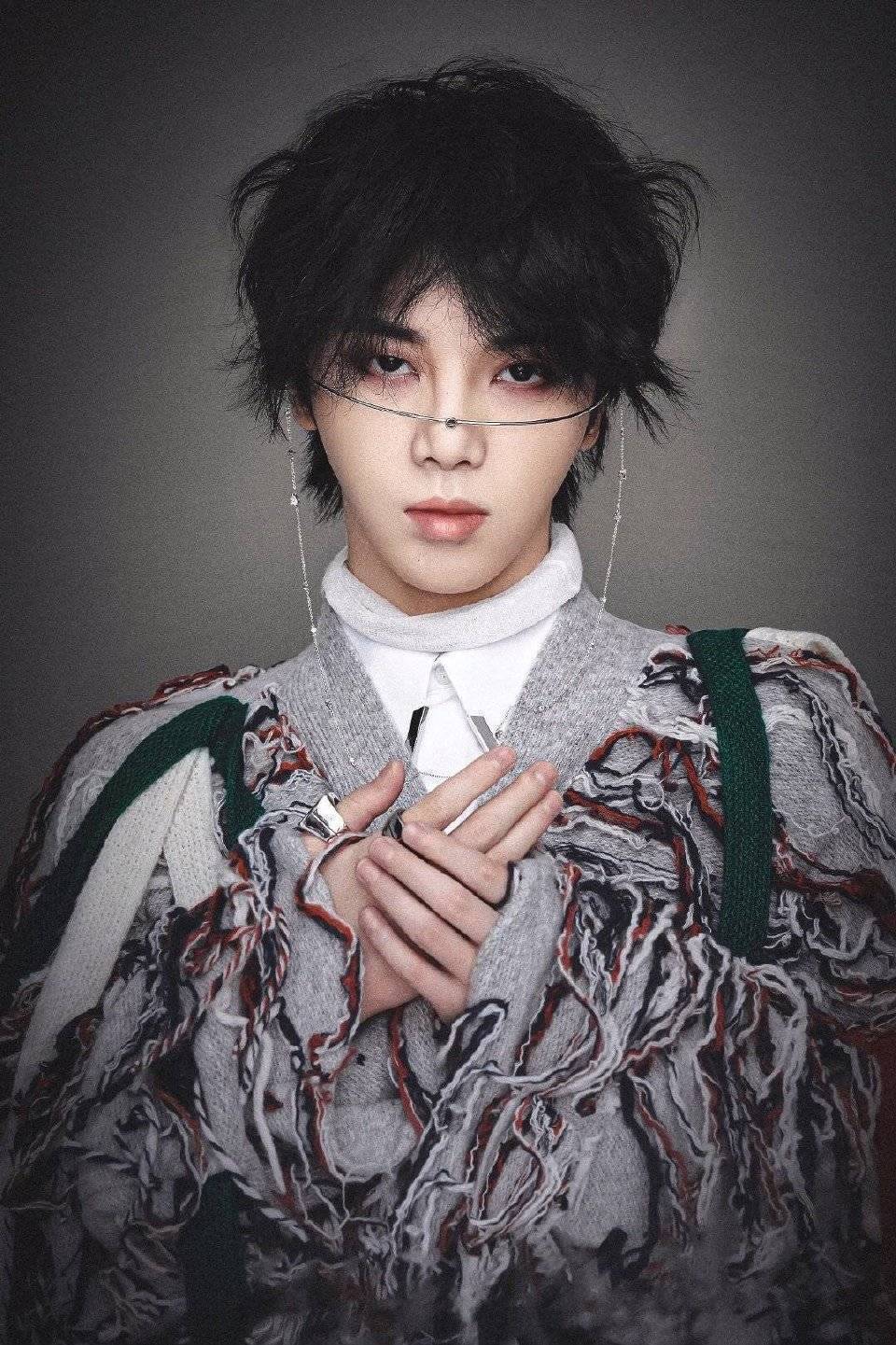 华晨宇精选壁纸集