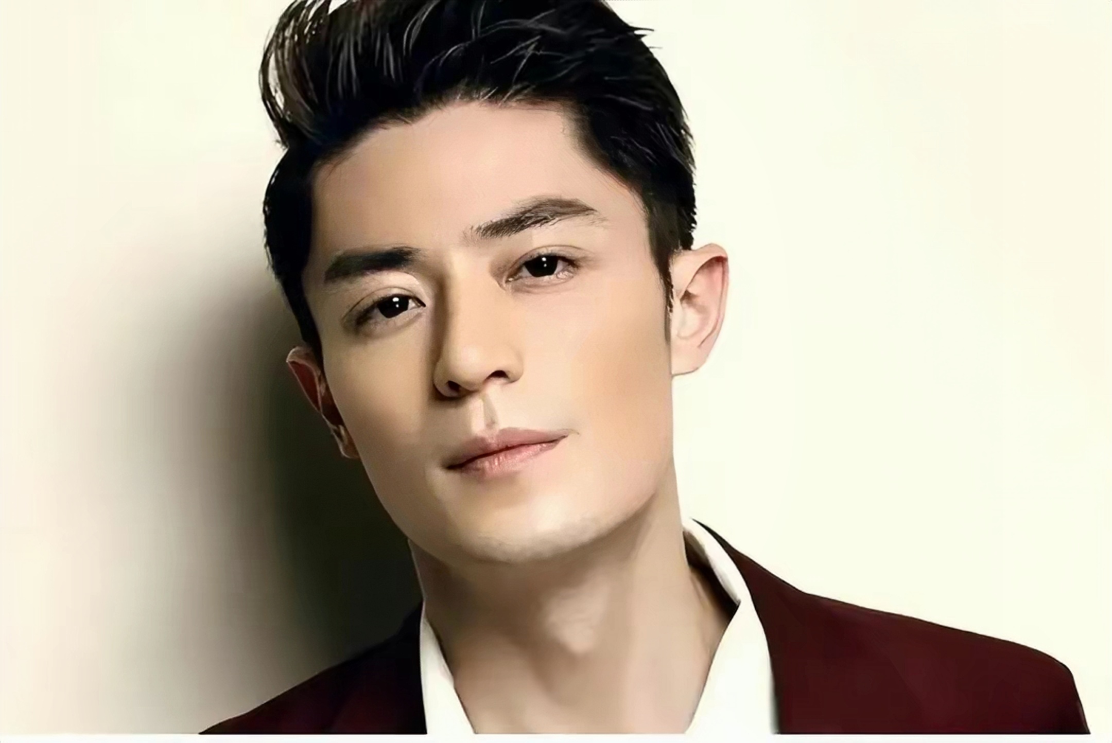 霍建华:娱乐圈隐形智者,如何成功掌握商业机会?