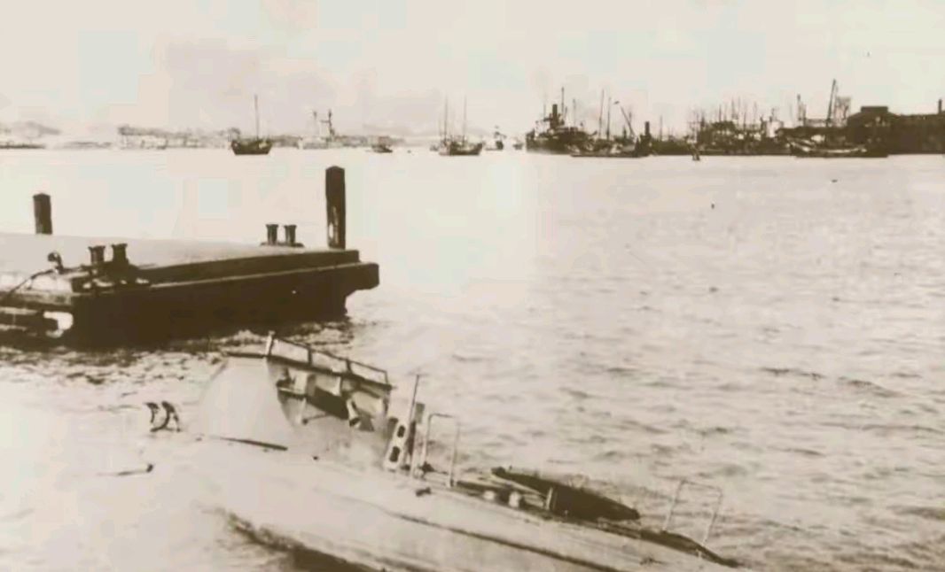 中日江阴海战,万船沉江封海,水兵上岸暴打鬼子,快艇冒死撞日舰