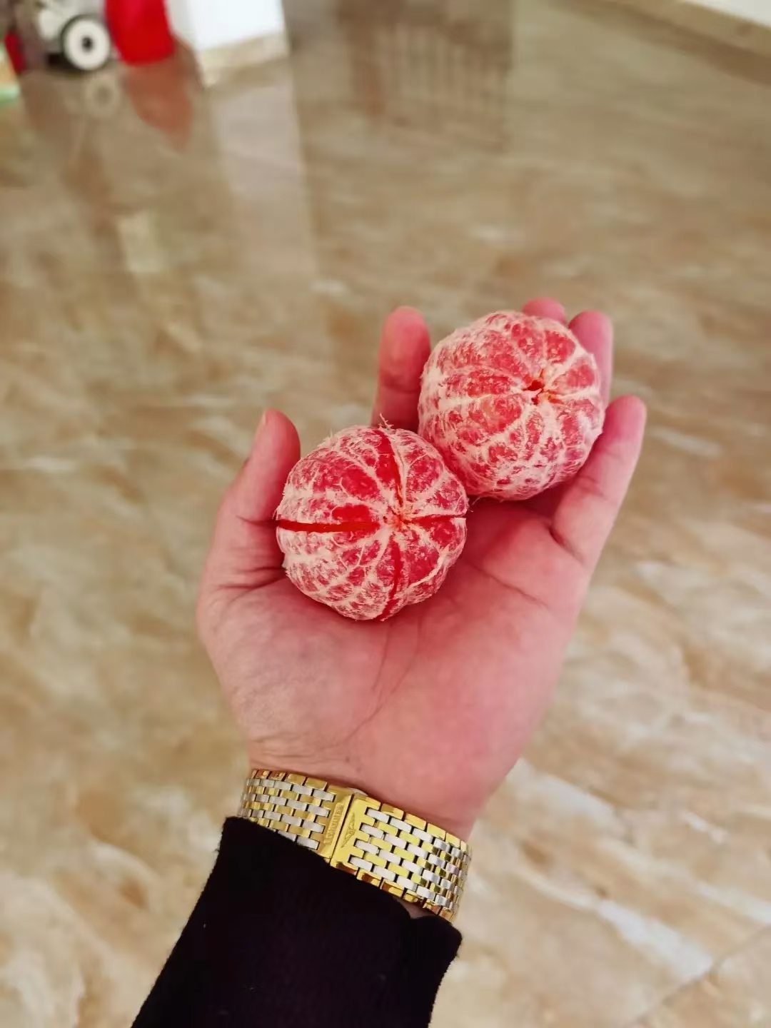 红皮红肉柠檬