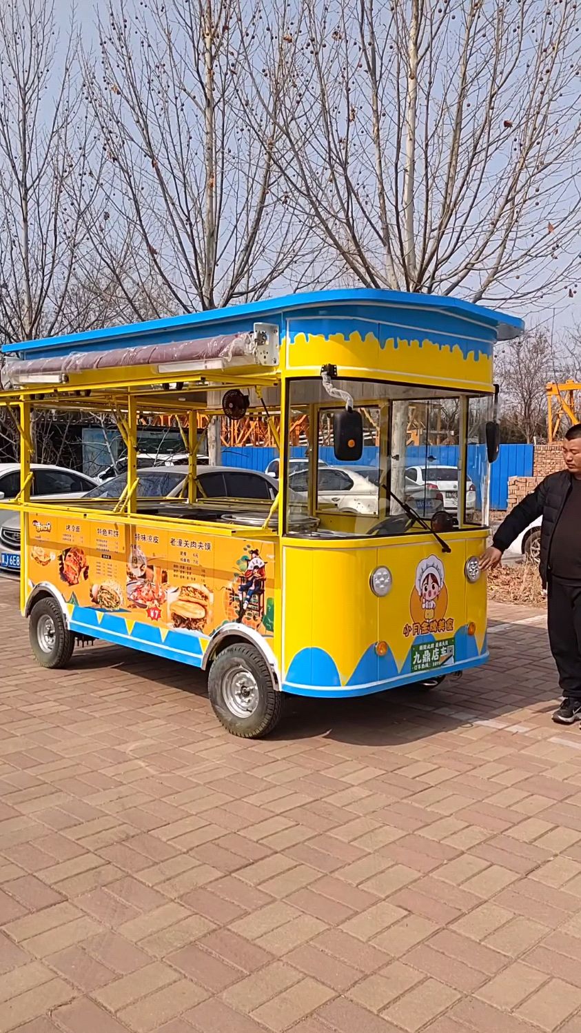 杂粮煎饼,手抓饼,肉夹馍,炸串美食车