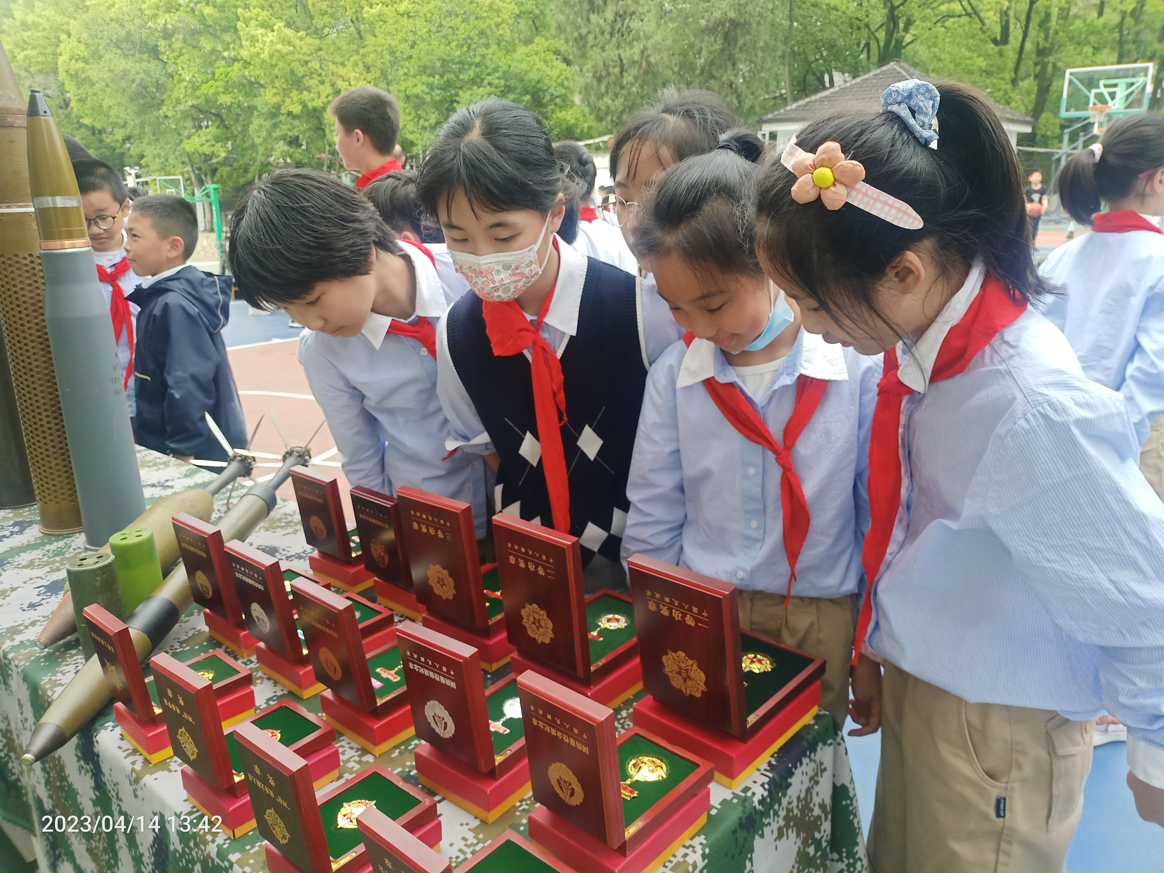 武汉陆海空爱国主义教育展览馆走进武汉大学附小