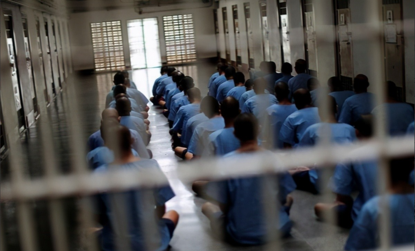 中国第一监狱:关押最高级别犯人,24小时被监视,有岗位只招女性