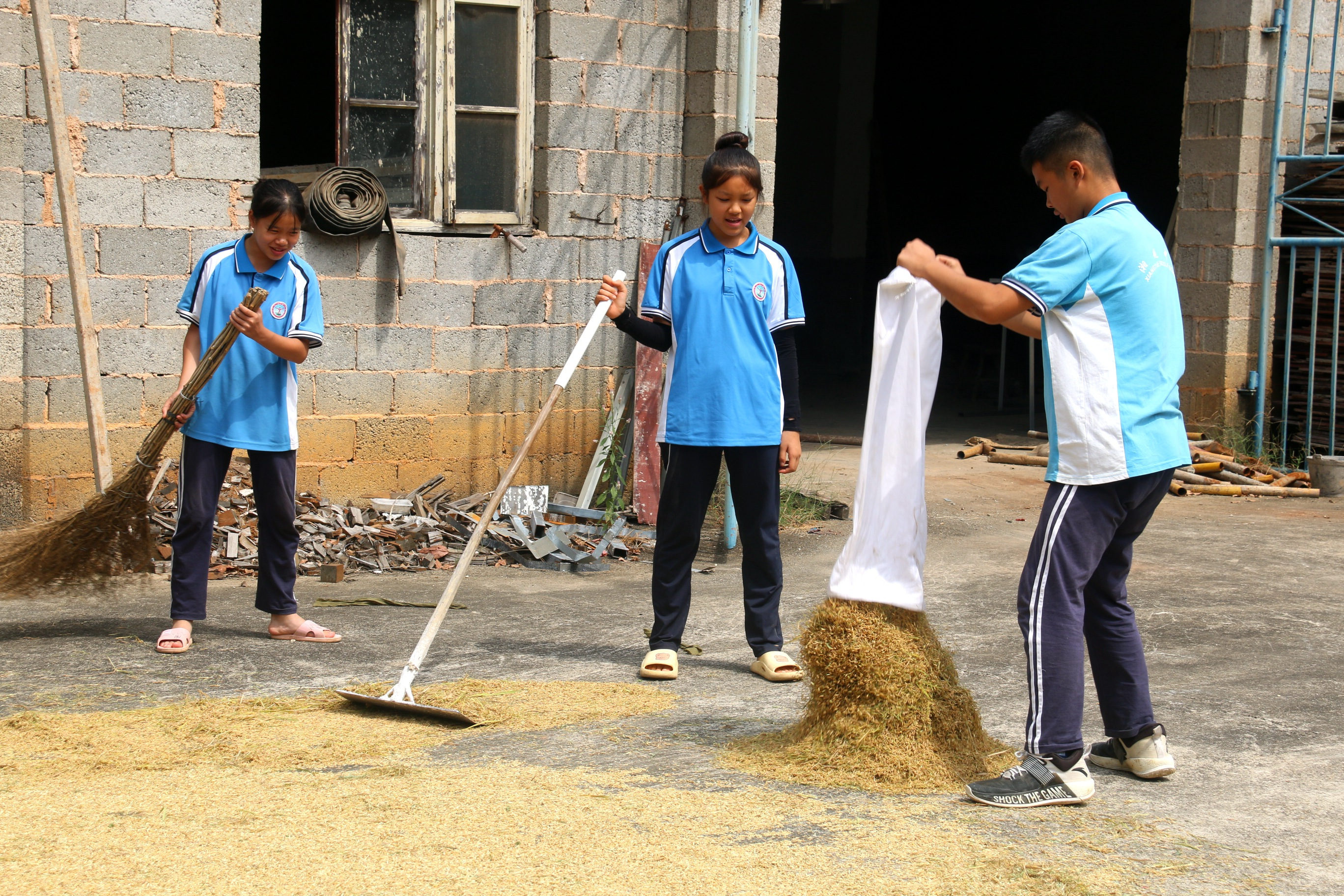 老师的耐心指引与军事化管理让我脱胎换骨