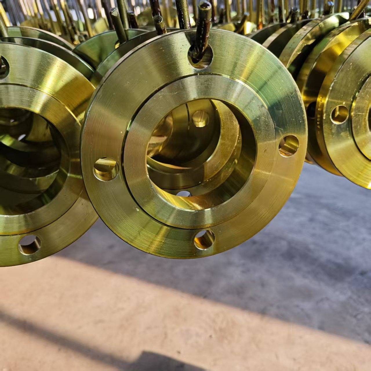 锻制法兰加工厂#探秘凸面法兰加工厂的奇妙之旅