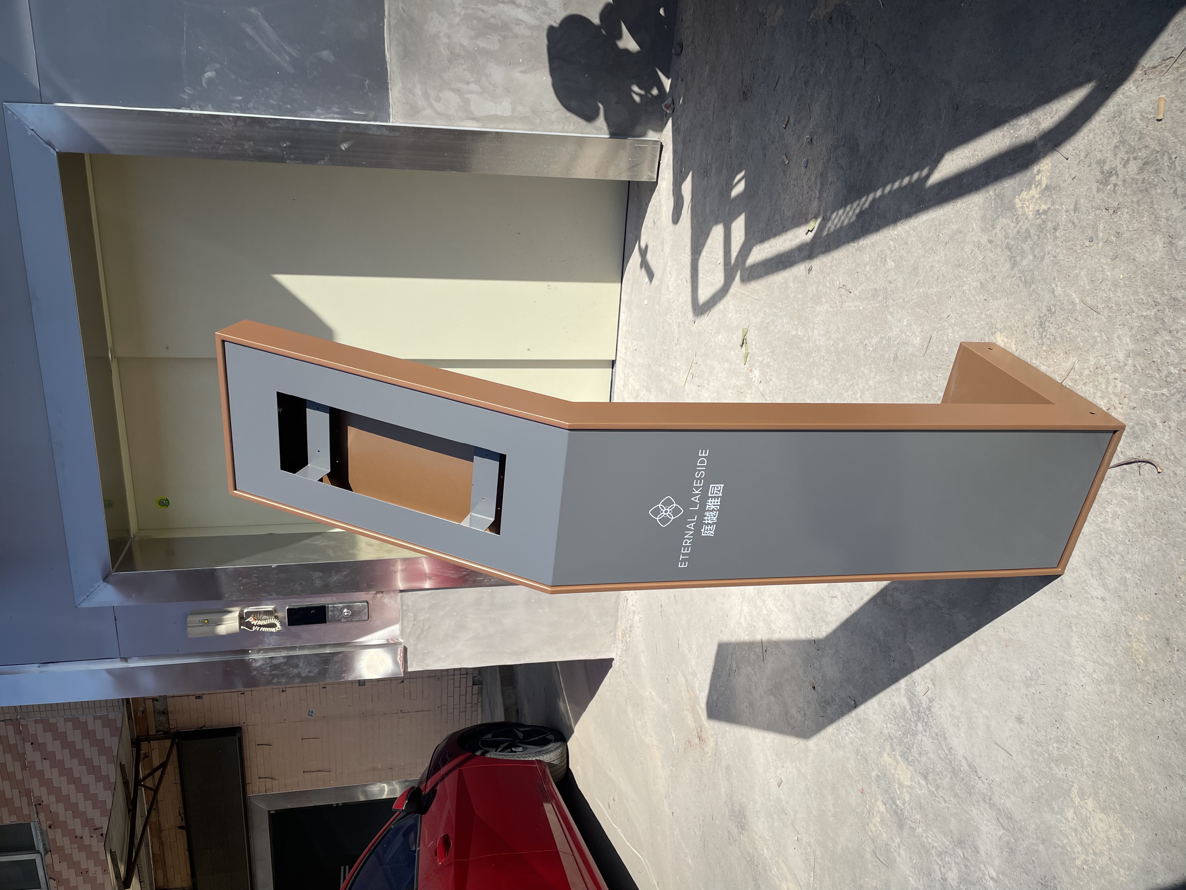 Left A-pillar upper interior trim for HOWO truck