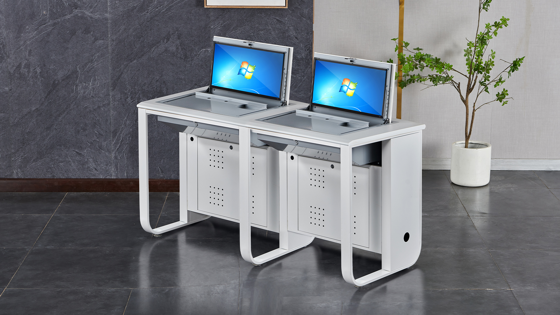 翻转式电脑桌的特点及其用料