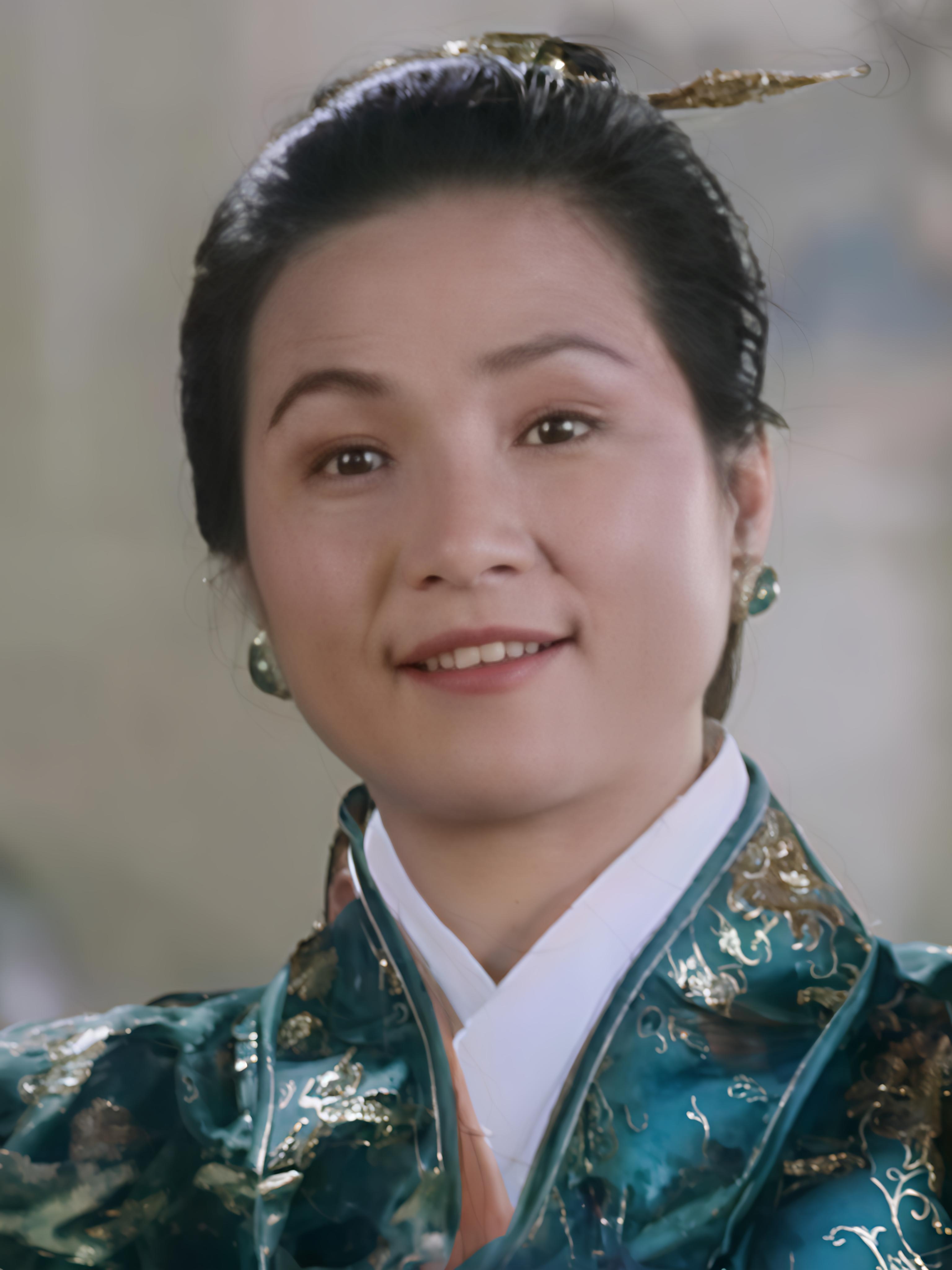 演员郑佩佩去世,曾出演《唐伯虎点秋香》《卧虎藏龙》