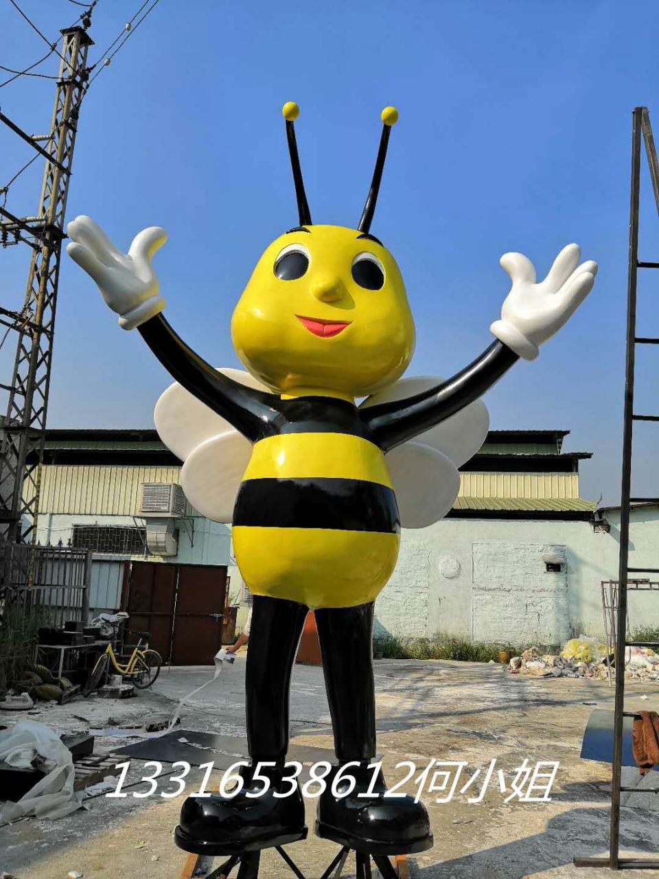 [原文:园林美陈大型玻璃钢蜜蜂卡.