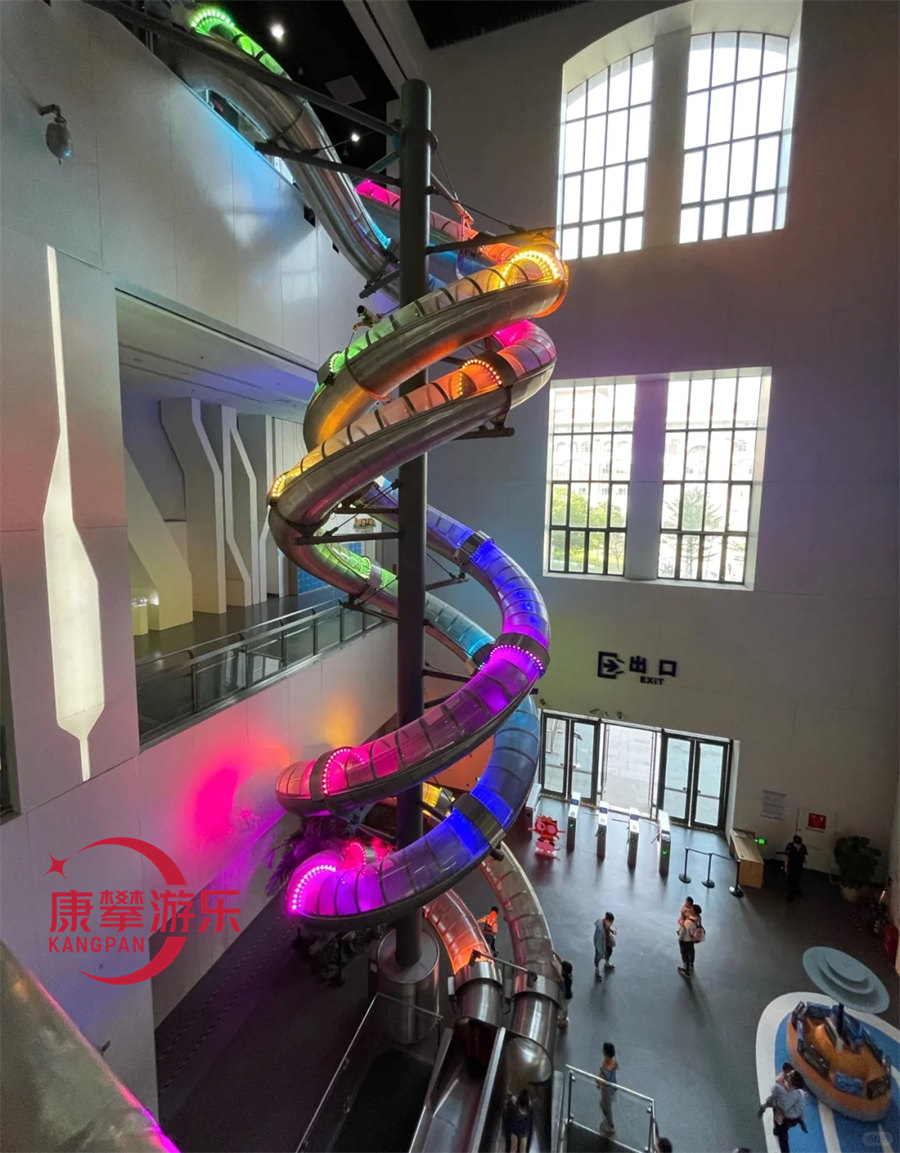 西安商场不锈钢螺旋滑梯如何定制