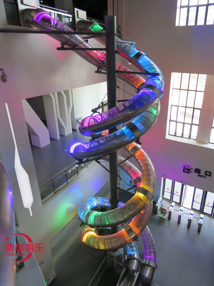 西安商场室内不锈钢螺旋滑梯定制价格