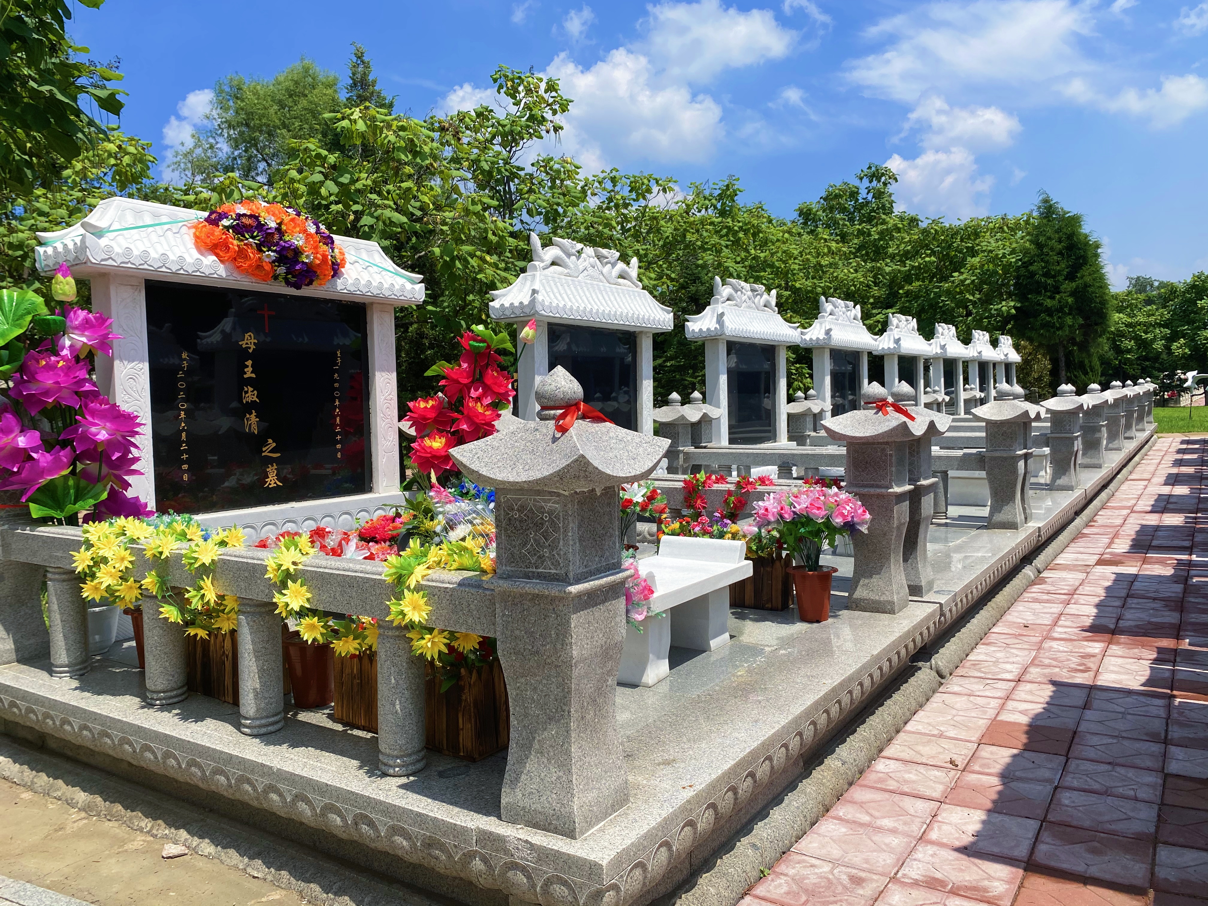 沈阳盛京寝园墓价格一览表,东西区墓地价格详情!