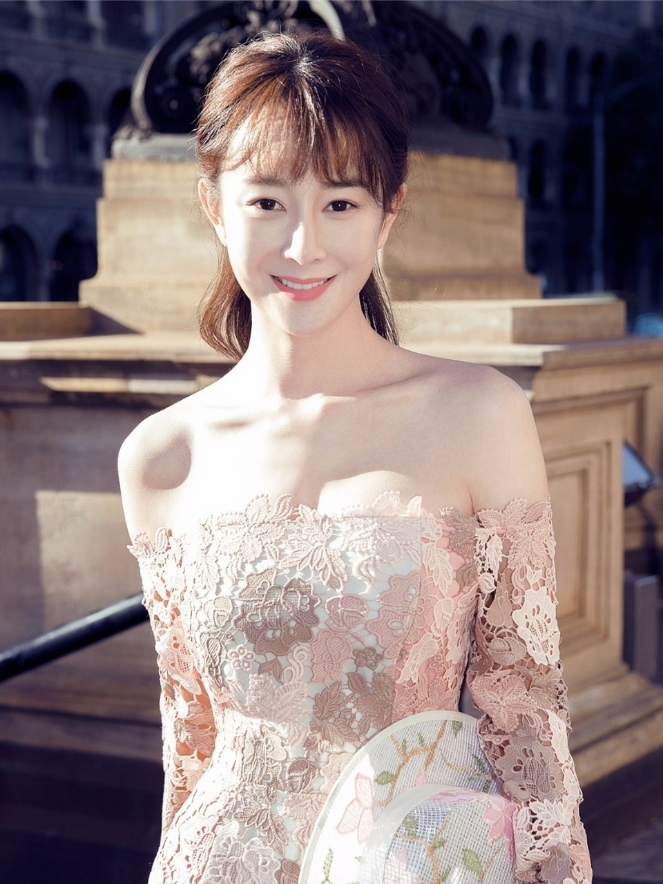 张檬哭着鞠躬:"一切都是我的过失",宣布暂退娱乐圈,这些明星的"重启